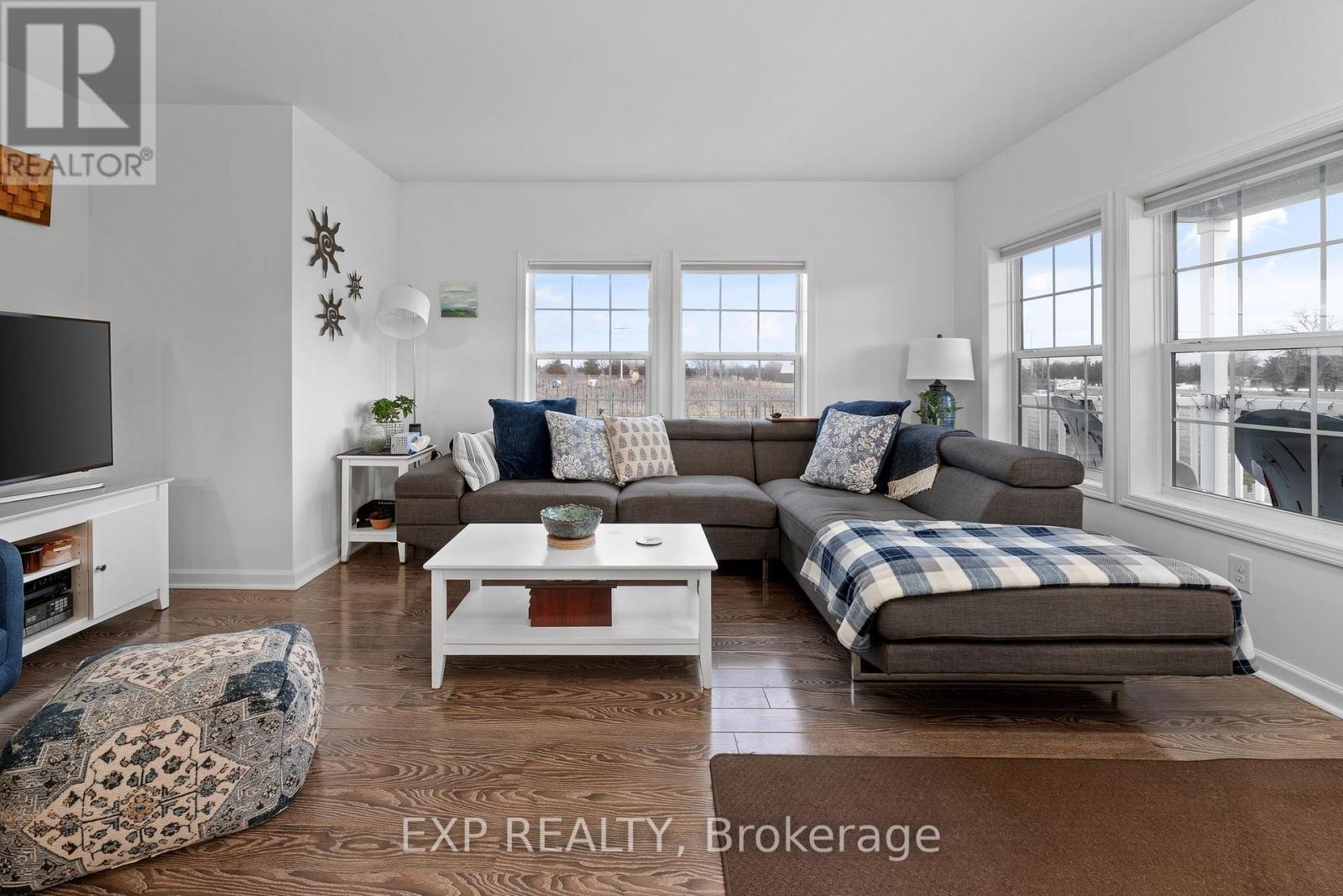 3589 County Road 8, Prince Edward County, Ontario  K0K 2T0 - Photo 8 - X12307182