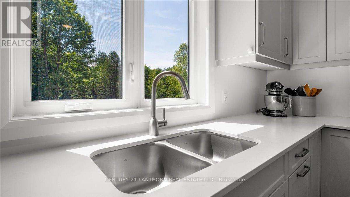 101 Thompson Road, Centre Hastings, Ontario  K0K 2K0 - Photo 13 - X12307594
