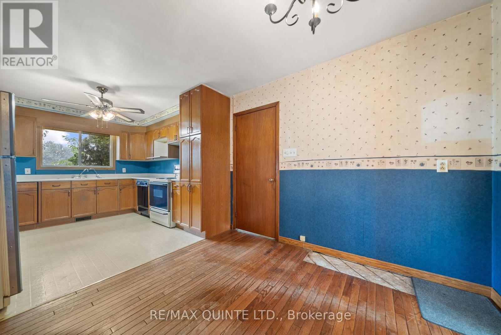 1462 County Road 12, Prince Edward County, Ontario  K0K 2T0 - Photo 10 - X12307944