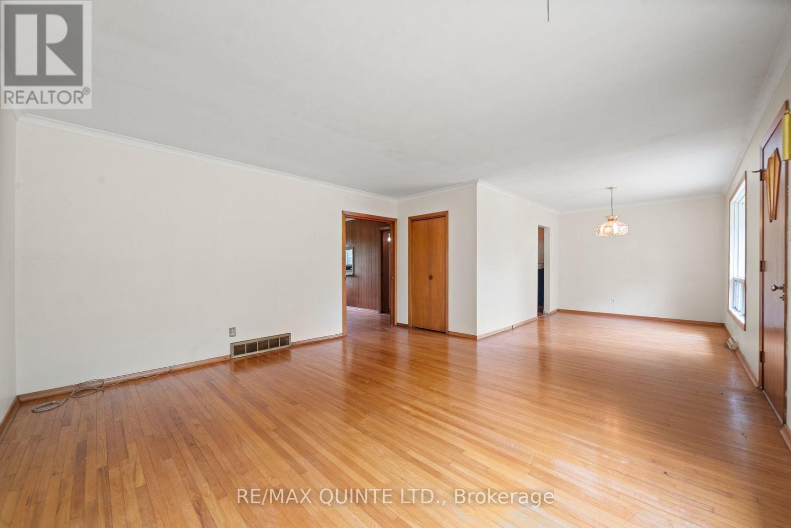 1462 County Road 12, Prince Edward County, Ontario  K0K 2T0 - Photo 18 - X12307944