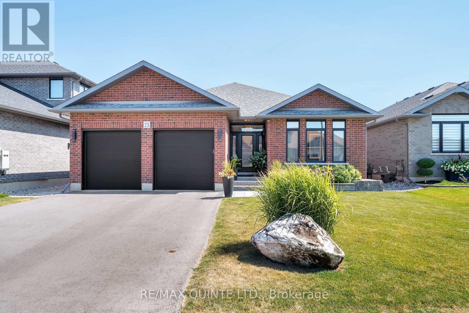 25 WIMS WAY, Belleville, Ontario