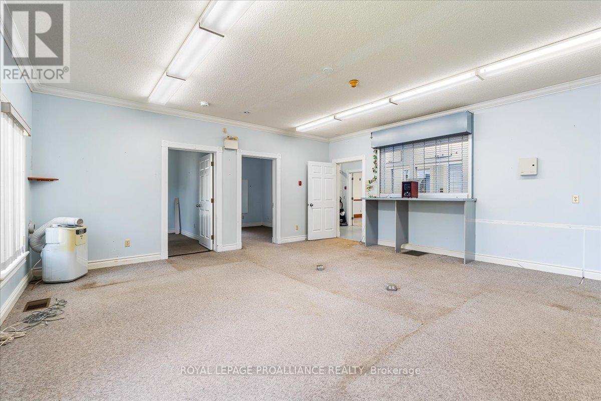 320 Colborne Street, Tweed, Ontario  K0K 3J0 - Photo 30 - X12308316