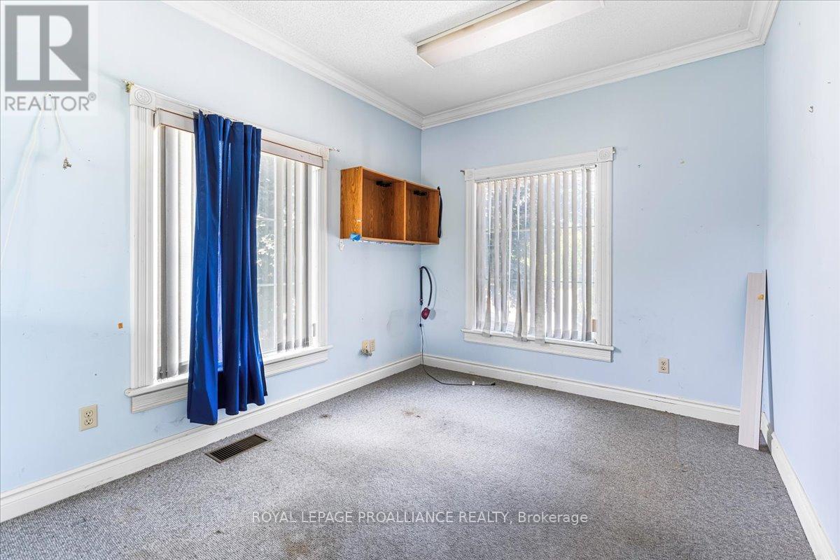 320 Colborne Street, Tweed, Ontario  K0K 3J0 - Photo 32 - X12308316