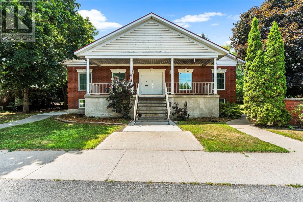 320 Colborne Street, Tweed, Ontario  K0K 3J0 - Photo 4 - X12308316