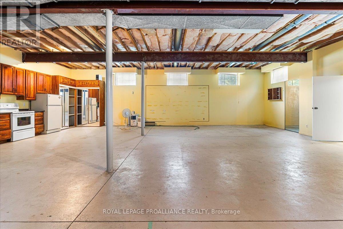 320 Colborne Street, Tweed, Ontario  K0K 3J0 - Photo 42 - X12308316