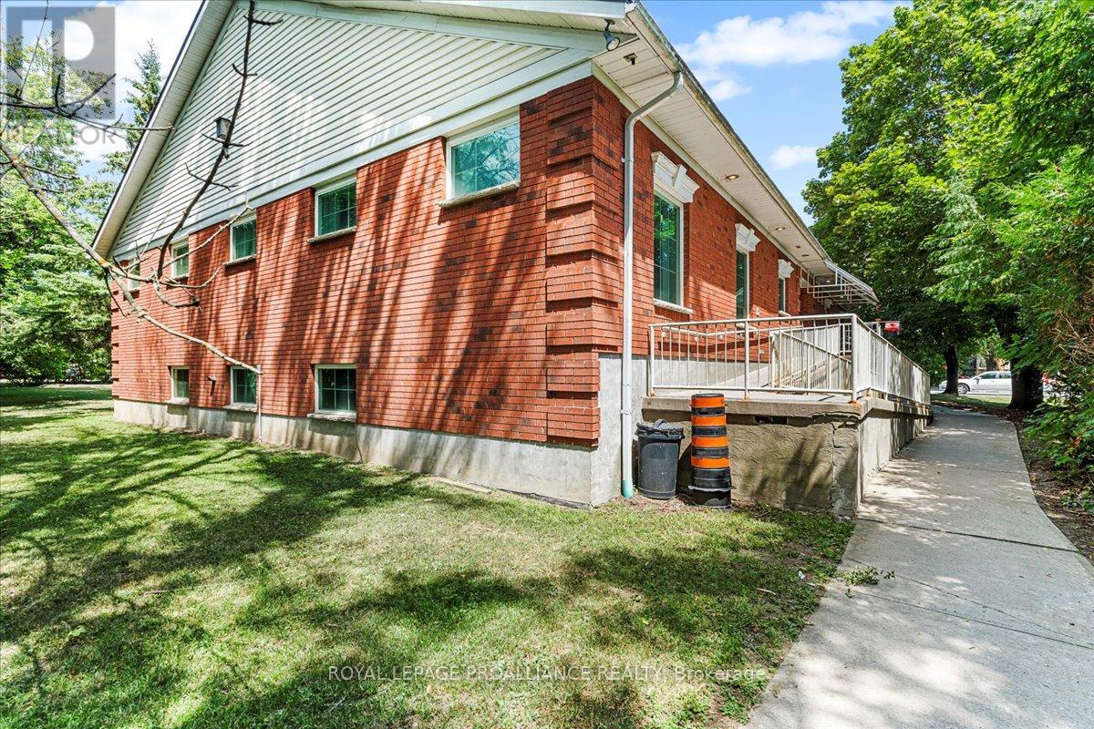 320 Colborne Street, Tweed, Ontario  K0K 3J0 - Photo 7 - X12308316