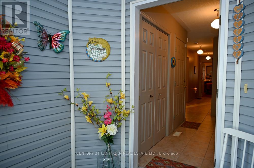 26 Heritage Drive, Prince Edward County, Ontario  K0K 3L0 - Photo 12 - X12310675