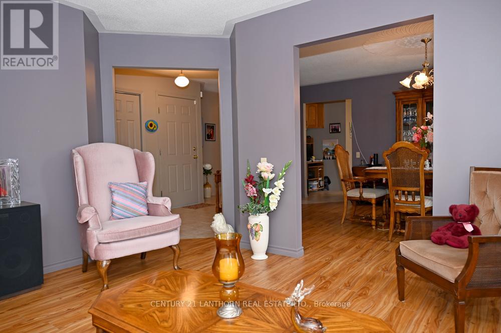 26 Heritage Drive, Prince Edward County, Ontario  K0K 3L0 - Photo 17 - X12310675