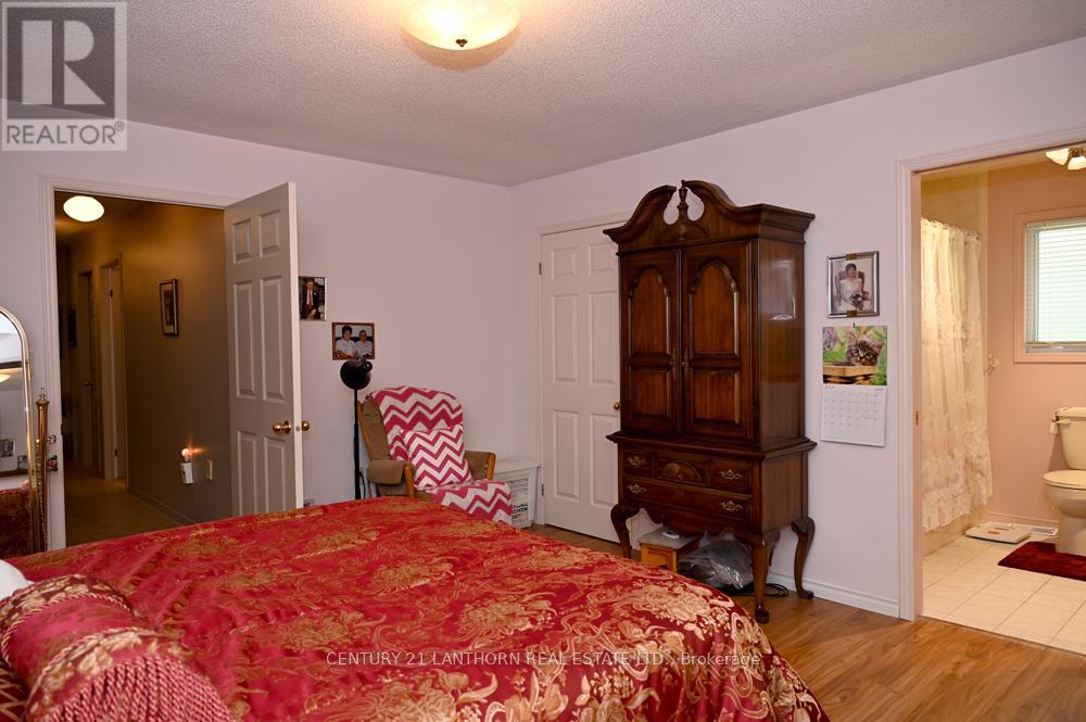 26 Heritage Drive, Prince Edward County, Ontario  K0K 3L0 - Photo 33 - X12310675