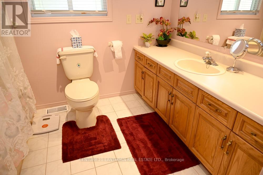 26 Heritage Drive, Prince Edward County, Ontario  K0K 3L0 - Photo 34 - X12310675