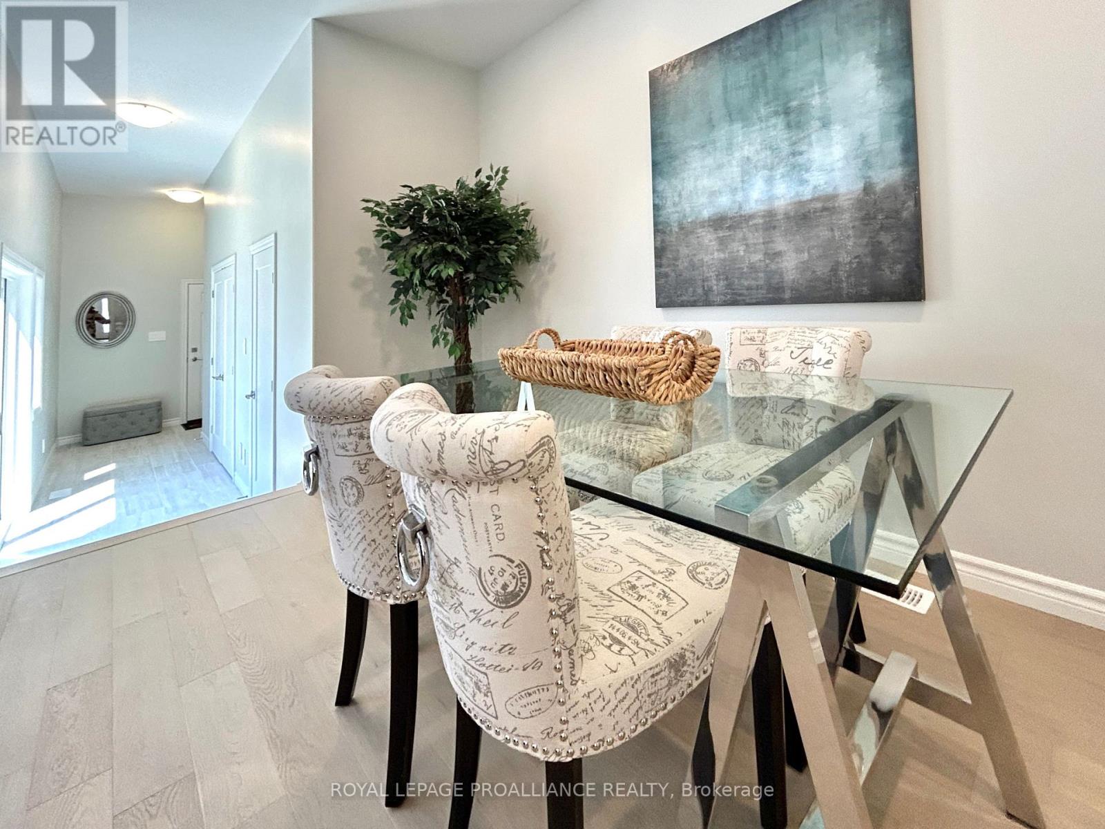 79 Athabaska Drive, Belleville, Ontario  K8N 0T1 - Photo 11 - X12311162