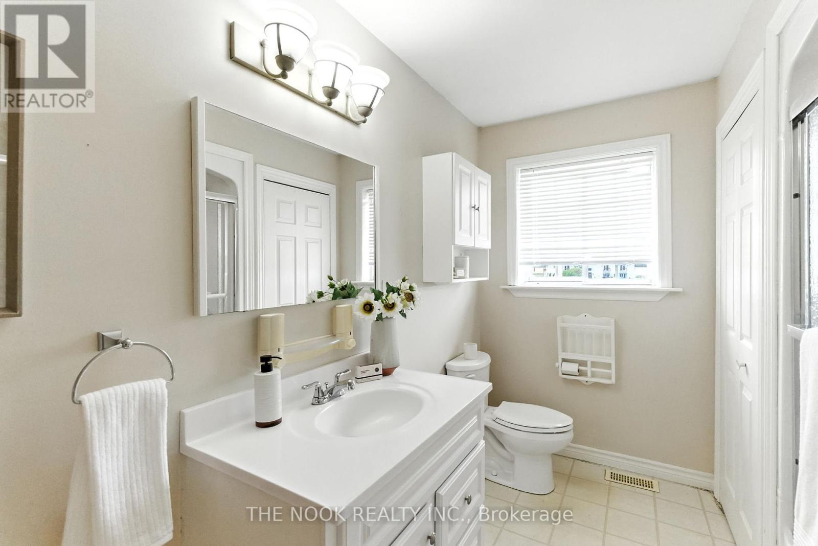 792 Danforth Road, Prince Edward County, Ontario  K0K 2J0 - Photo 19 - X12311232