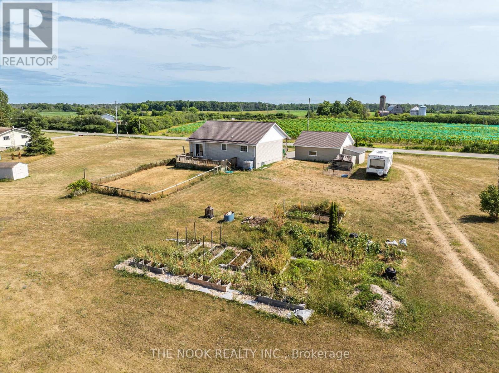 792 Danforth Road, Prince Edward County, Ontario  K0K 2J0 - Photo 38 - X12311232