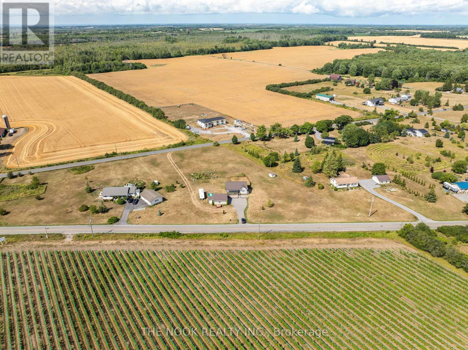 792 Danforth Road, Prince Edward County, Ontario  K0K 2J0 - Photo 45 - X12311232