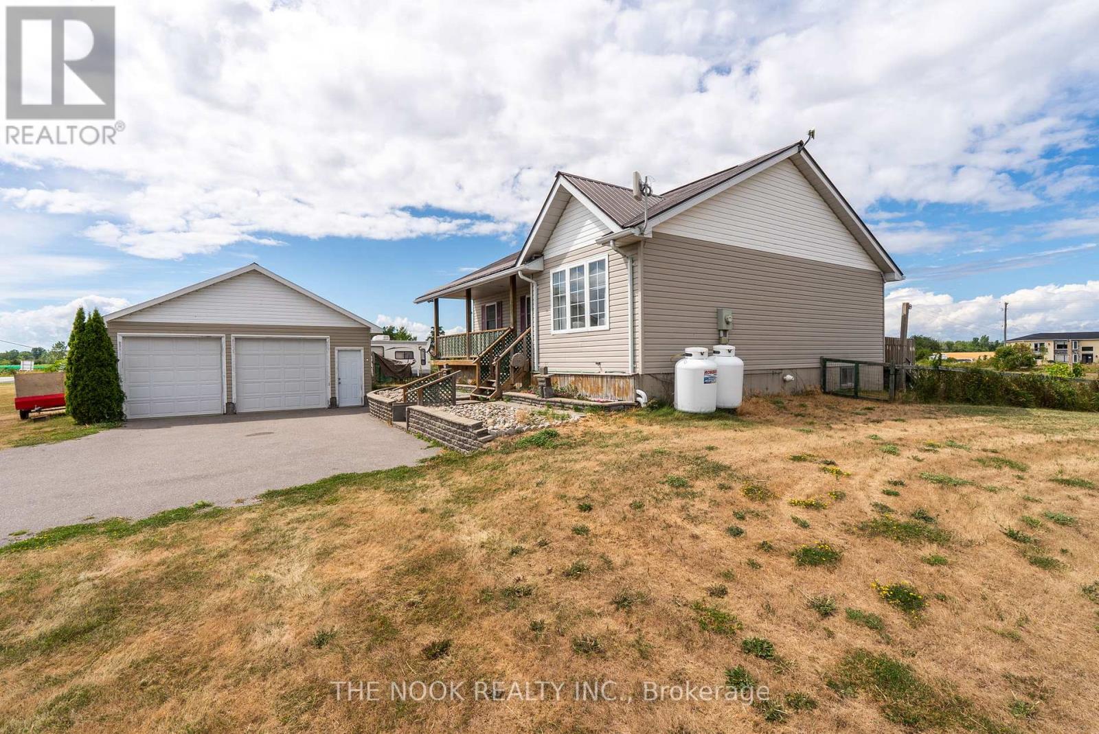 792 Danforth Road, Prince Edward County, Ontario  K0K 2J0 - Photo 47 - X12311232