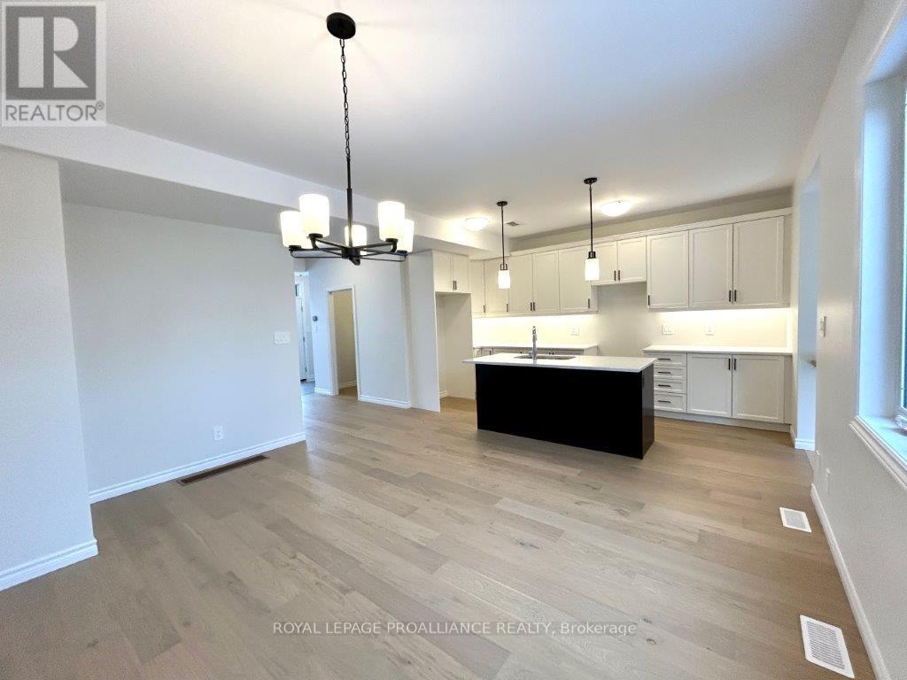 22 Riverstone Way, Belleville, Ontario  K8N 0S6 - Photo 8 - X12313754