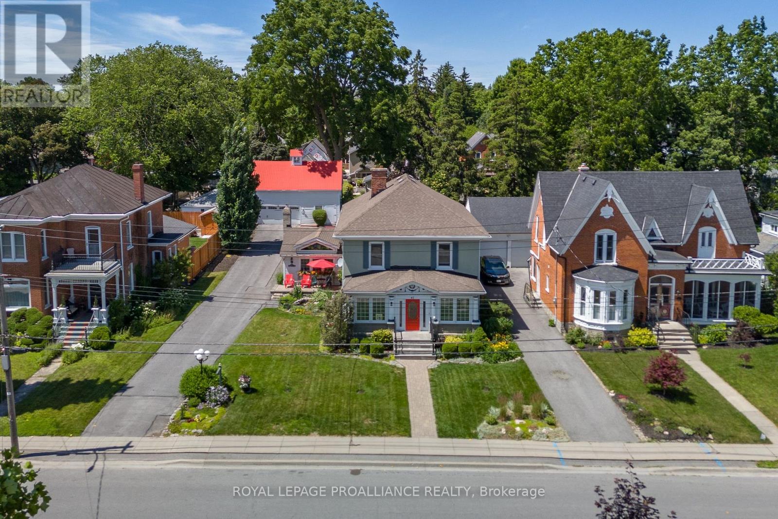 41 King Street, Prince Edward County, Ontario  K0K 2T0 - Photo 2 - X12315484