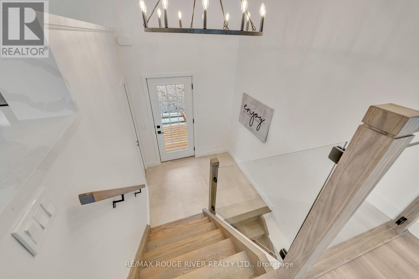 130 - 5496 Rice Lake Scenic Drive, Hamilton Township, Ontario  K0K 2E0 - Photo 4 - X12316742
