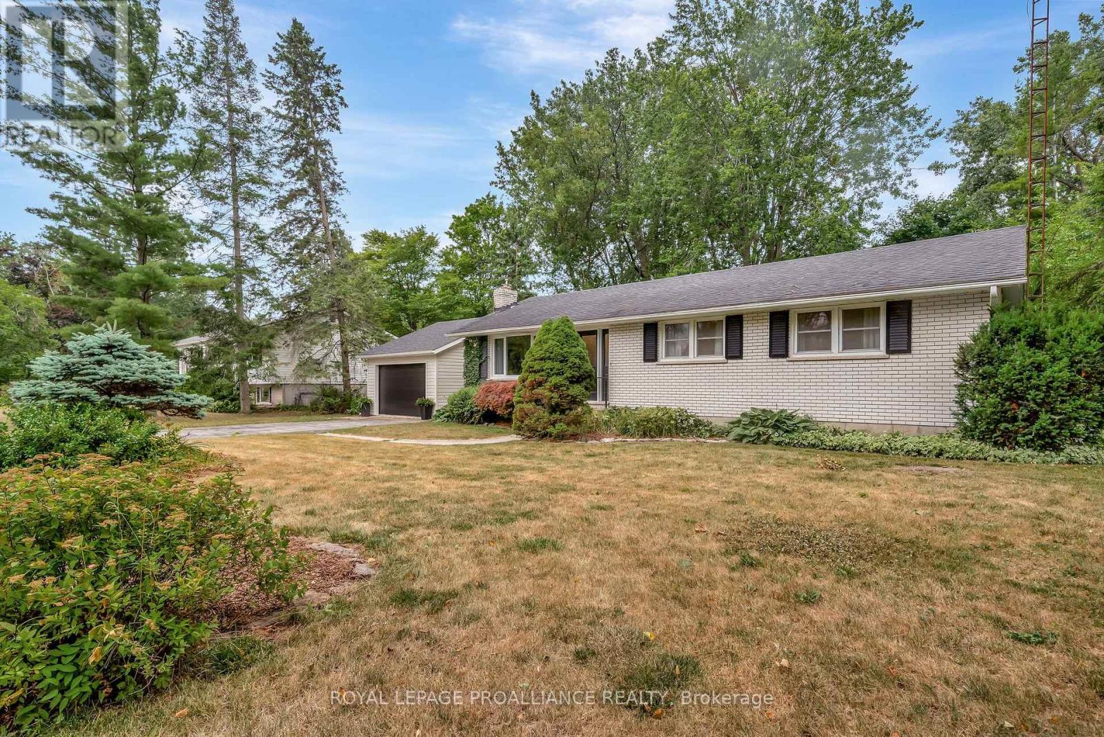 17 Princess Drive, Quinte West, Ontario  K0K 1L0 - Photo 3 - X12316985