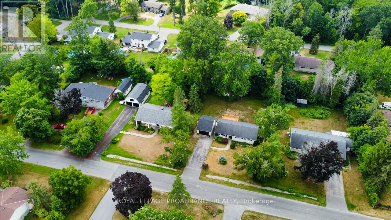 17 Princess Drive, Quinte West, Ontario  K0K 1L0 - Photo 48 - X12316985