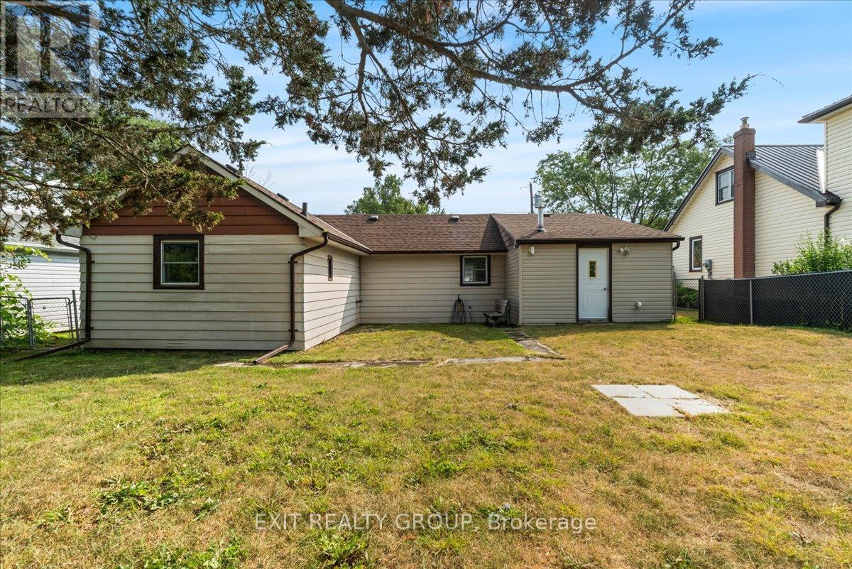 34 Orchard Drive, Belleville, Ontario  K8P 2K4 - Photo 18 - X12317571