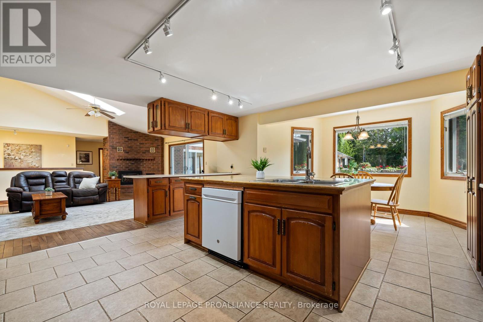 7 Brintnell Boulevard, Brighton, Ontario  K0K 1H0 - Photo 18 - X12317595