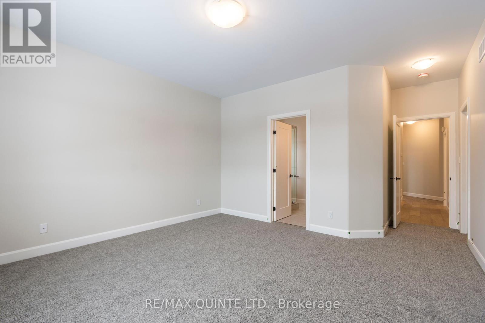 6 Vaughn Court, Belleville, Ontario  K8N 0R7 - Photo 13 - X12318160