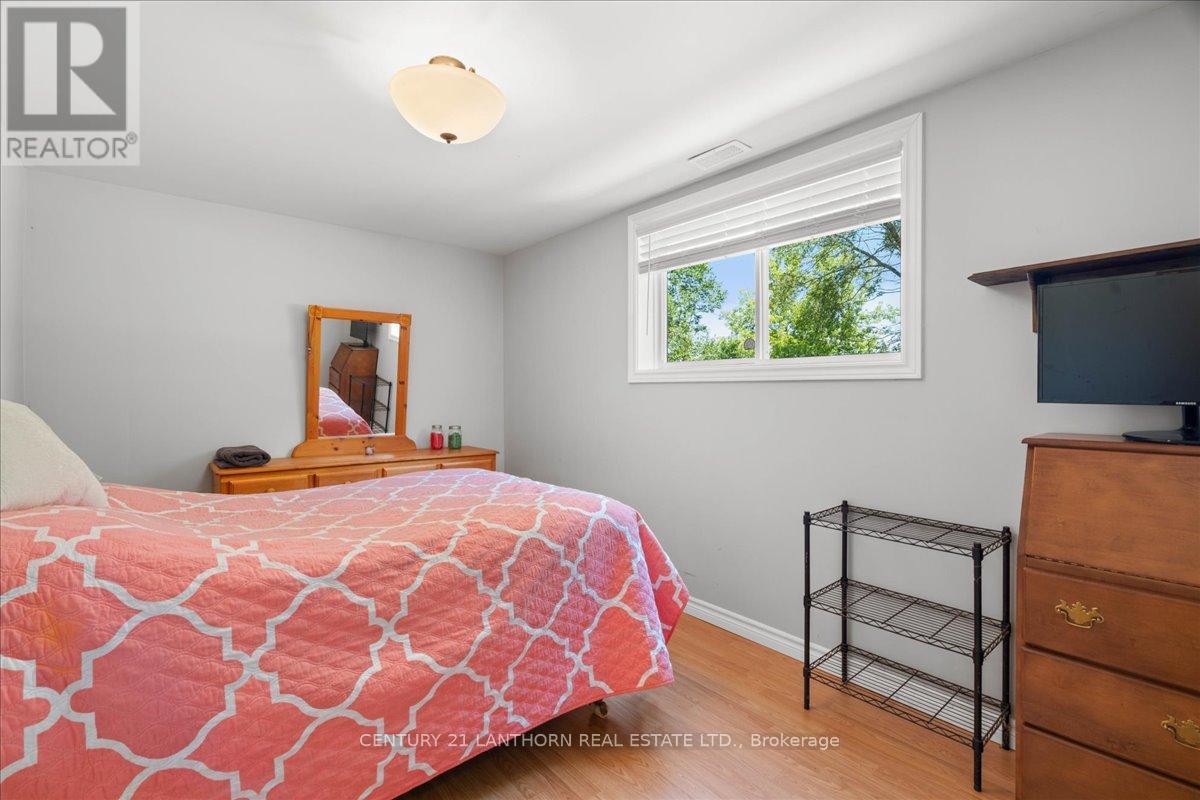 1207 Shannon Road, Prince Edward County, Ontario  K0K 2T0 - Photo 19 - X12320117