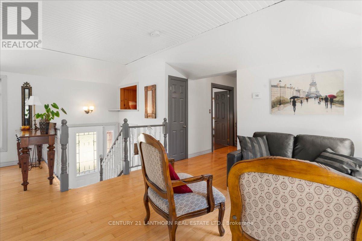 1207 Shannon Road, Prince Edward County, Ontario  K0K 2T0 - Photo 6 - X12320117