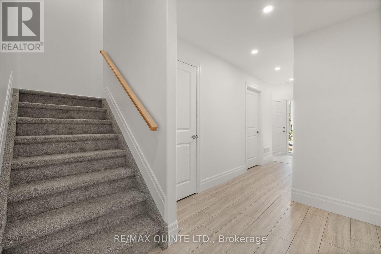 51 Evans Street, Prince Edward County, Ontario  K0K 2T0 - Photo 5 - X12320132