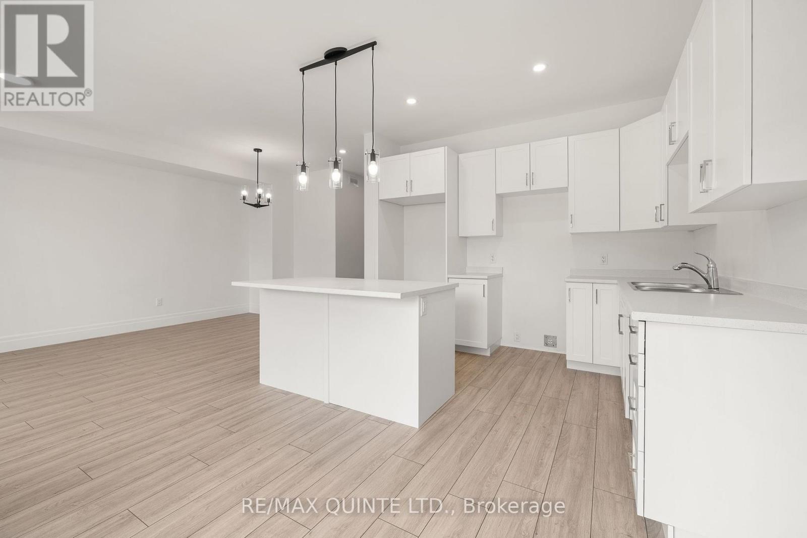 51 Evans Street, Prince Edward County, Ontario  K0K 2T0 - Photo 7 - X12320132