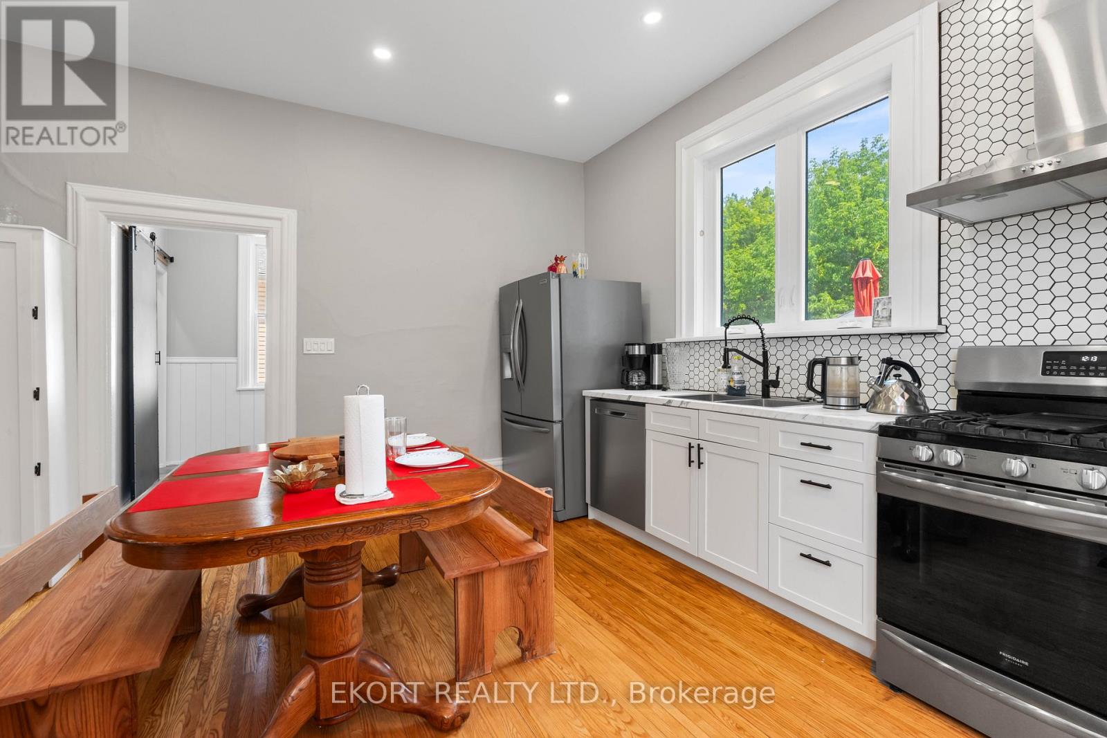 133 Foster Avenue, Belleville, Ontario  K8N 3P8 - Photo 14 - X12320855