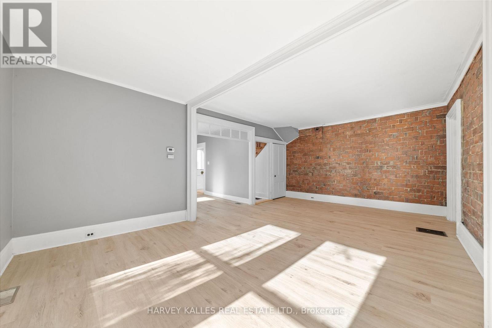 11 Ferguson Street, Prince Edward County, Ontario  K0K 2T0 - Photo 13 - X12321379