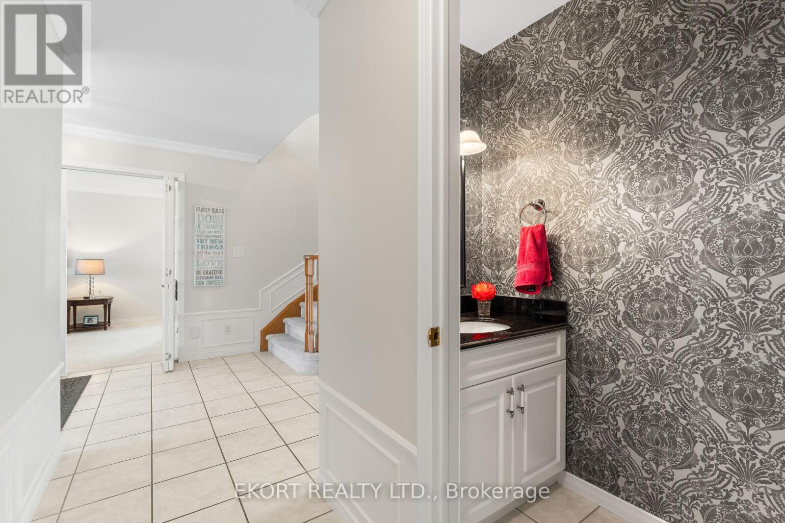 9 Huron Lane, Belleville, Ontario  K8N 5Y5 - Photo 6 - X12321843