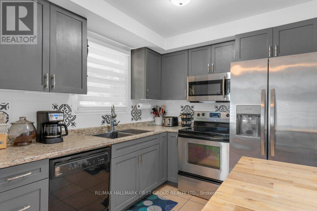 124 Glendale Road, Belleville, Ontario  K8P 4H6 - Photo 15 - X12322177