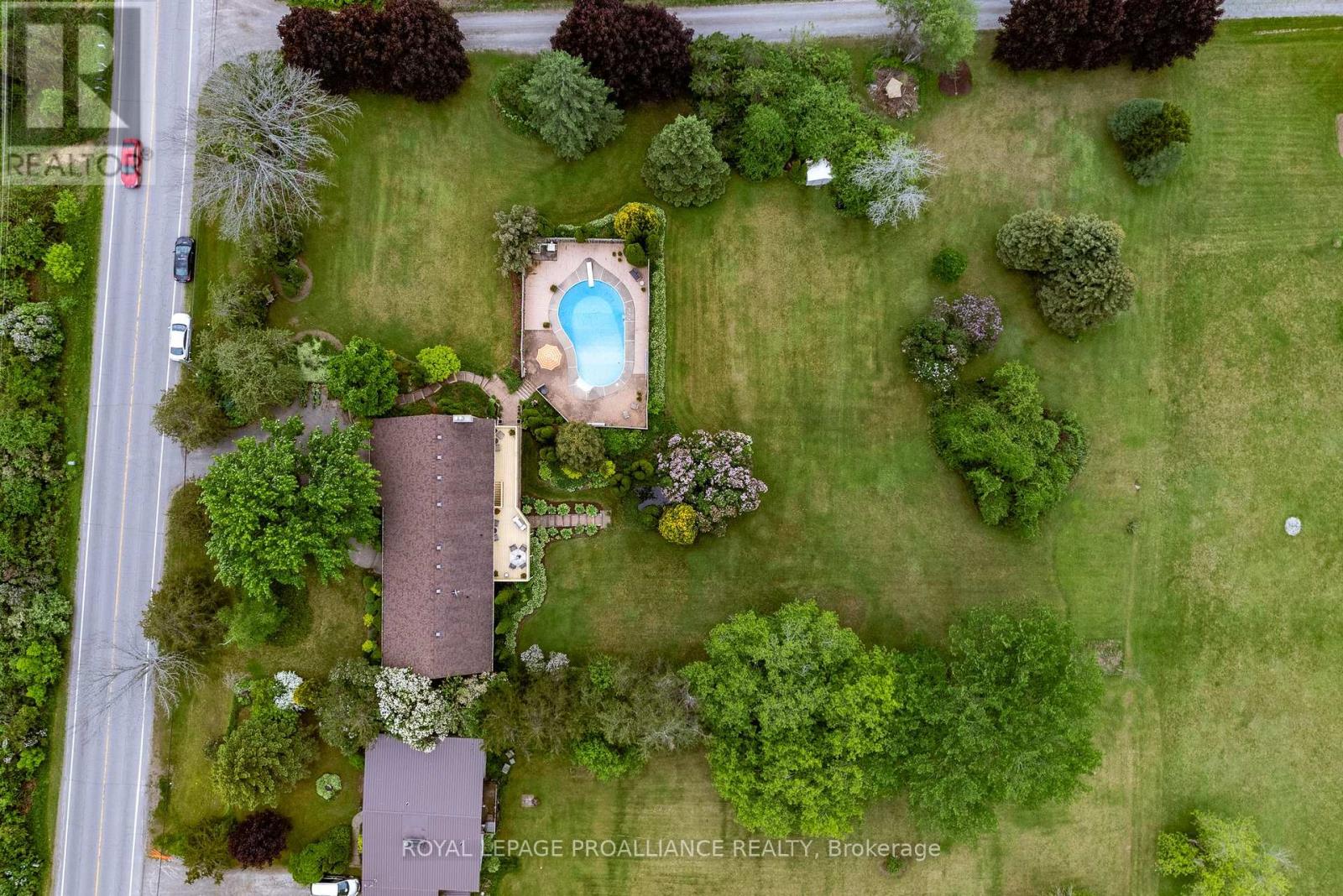 3286 County Rd 3 Road, Prince Edward County, Ontario  K0K 1L0 - Photo 38 - X12322237