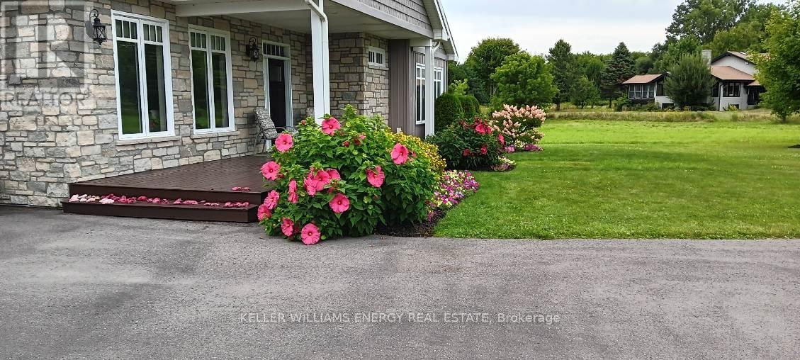 73 White Chapel Road, Prince Edward County, Ontario  K0K 2T0 - Photo 36 - X12324173
