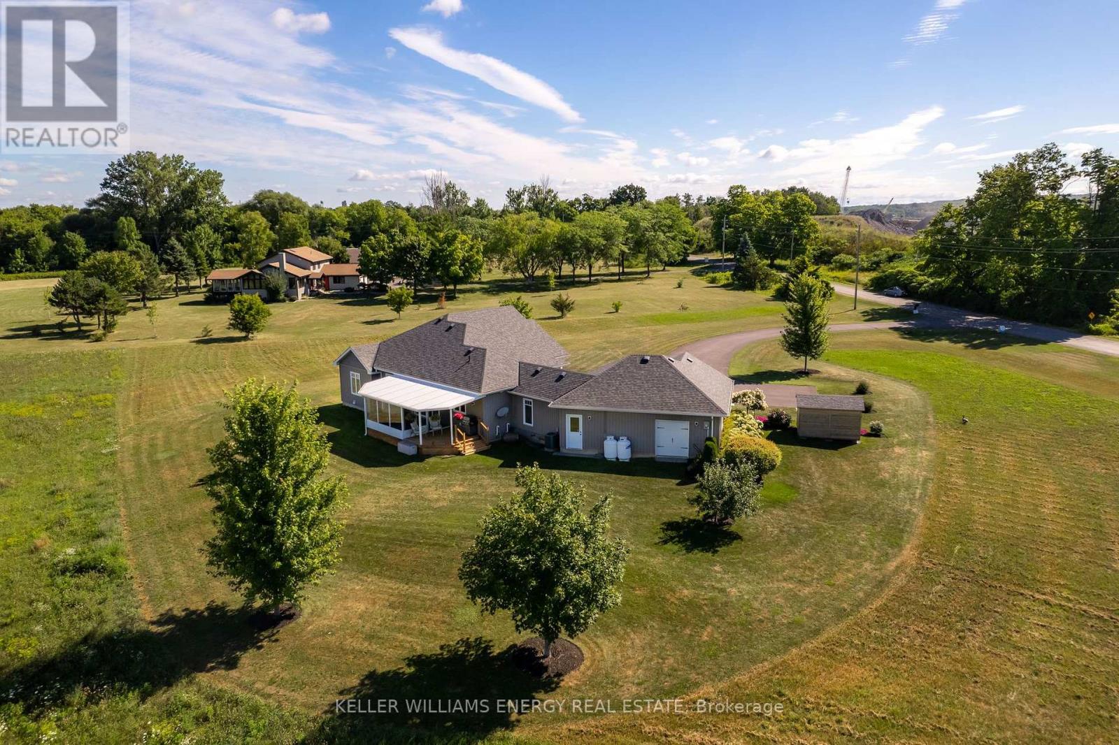 73 White Chapel Road, Prince Edward County, Ontario  K0K 2T0 - Photo 45 - X12324173