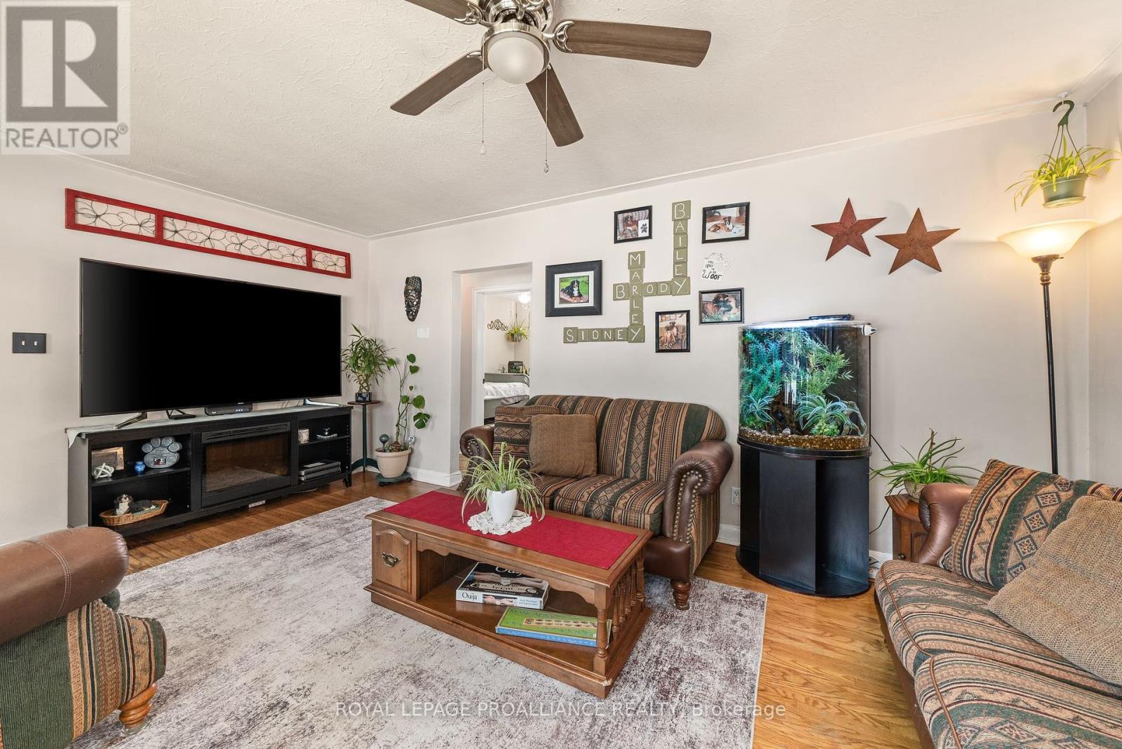 235 Farley Avenue, Belleville, Ontario  K8N 4L7 - Photo 11 - X12325014