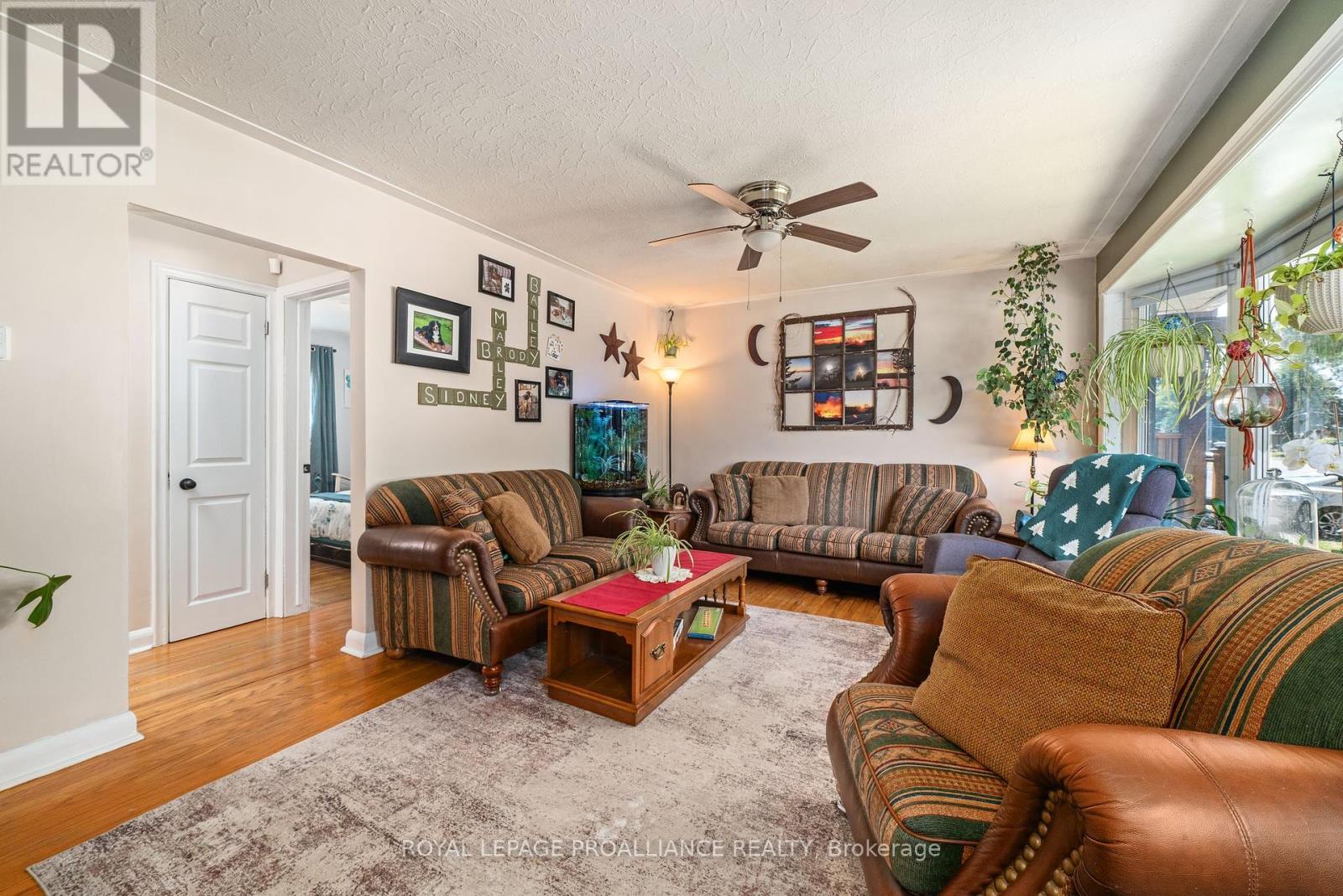 235 Farley Avenue, Belleville, Ontario  K8N 4L7 - Photo 9 - X12325014