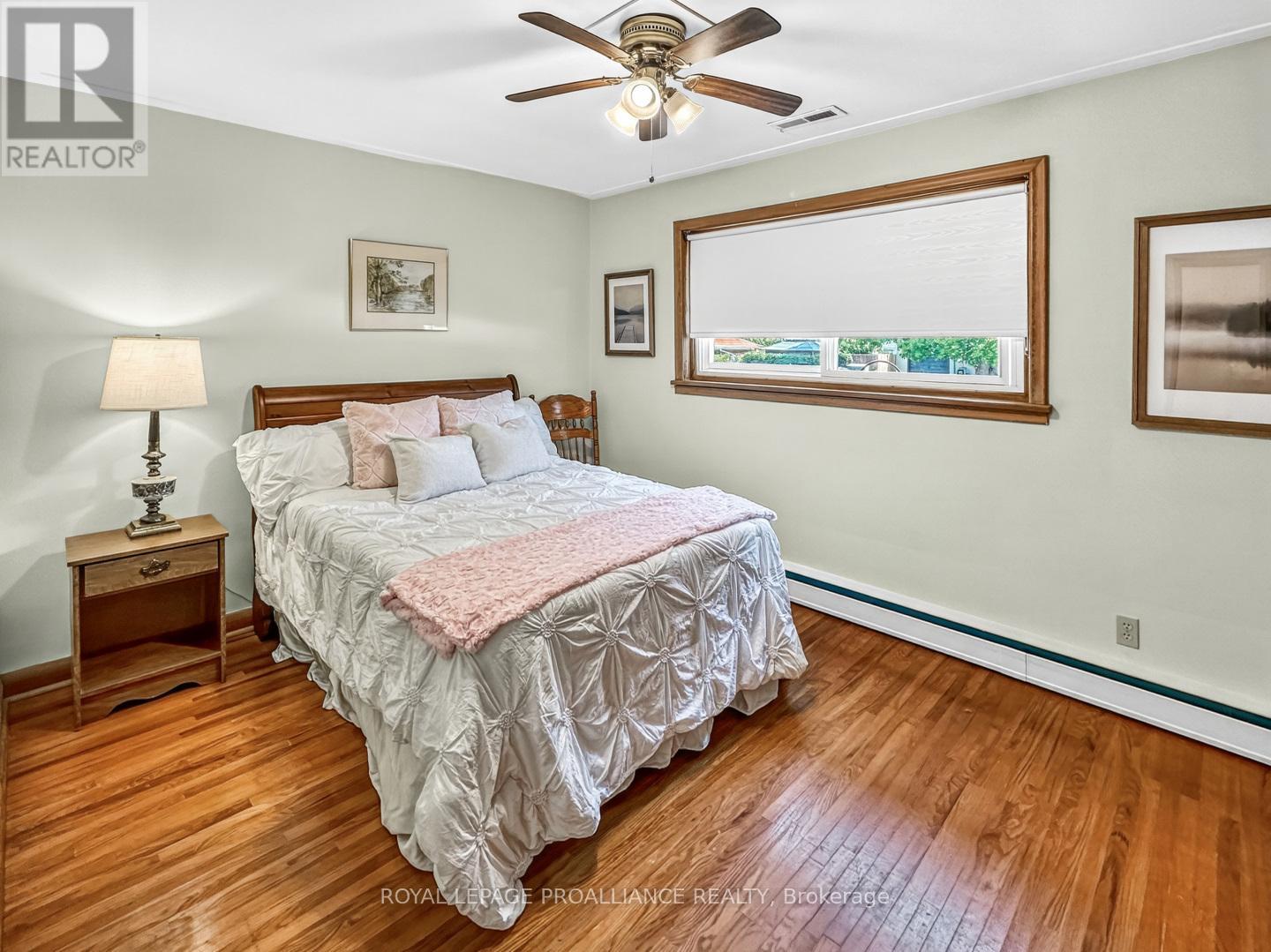 52 Stanley Park Drive, Belleville, Ontario  K8N 4N2 - Photo 24 - X12325834
