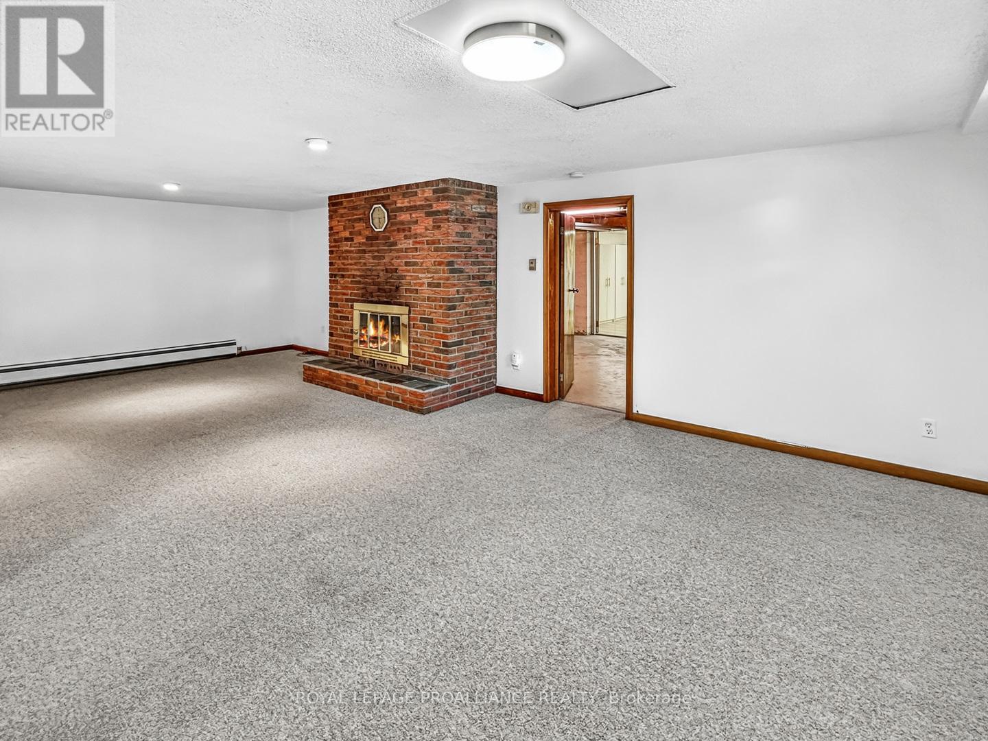 52 Stanley Park Drive, Belleville, Ontario  K8N 4N2 - Photo 32 - X12325834