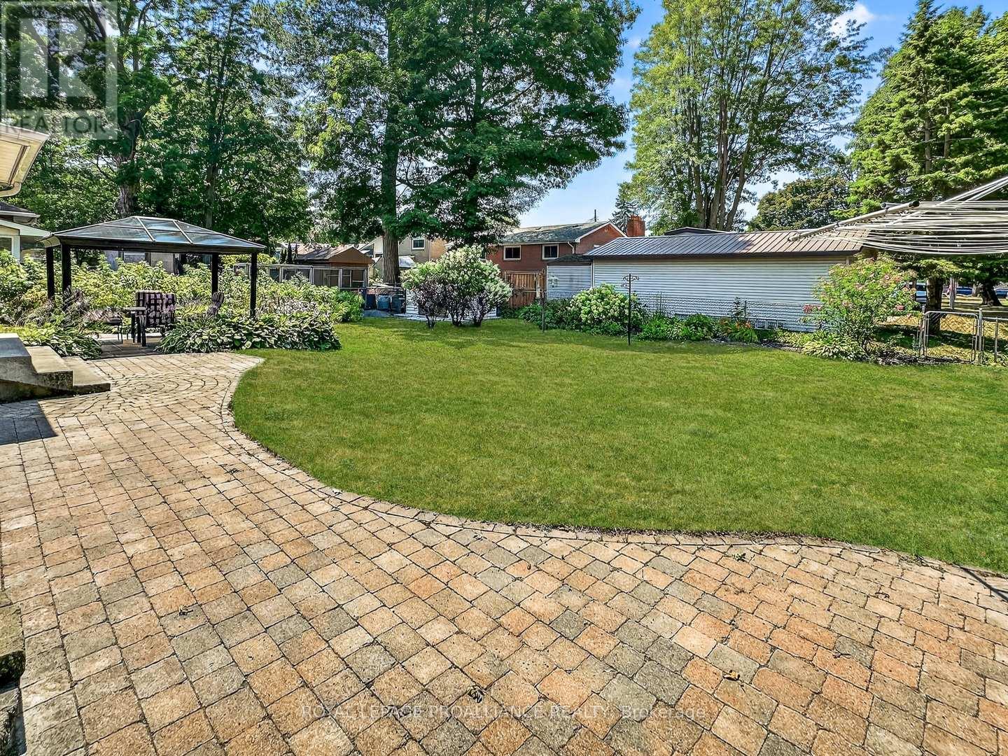 52 Stanley Park Drive, Belleville, Ontario  K8N 4N2 - Photo 47 - X12325834