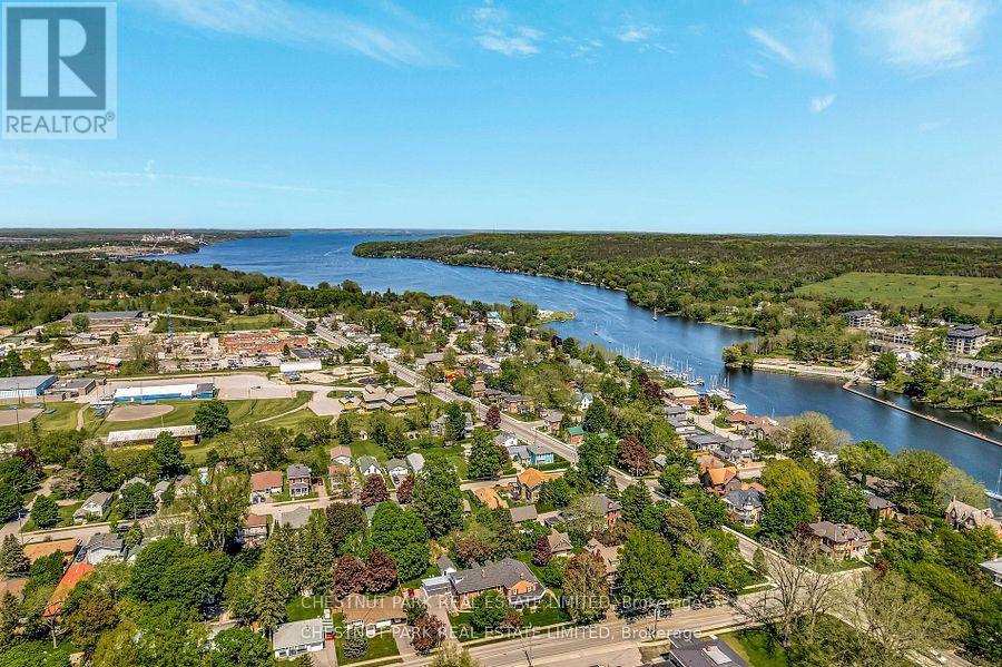 7 - 4 Bridge Street, Prince Edward County, Ontario  K0K 2T0 - Photo 7 - X12325877
