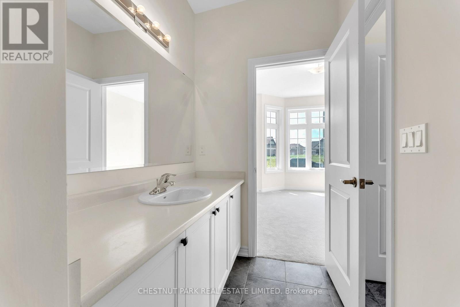 53 Weller's Way, Quinte West, Ontario  K0K 1L0 - Photo 6 - X12325912