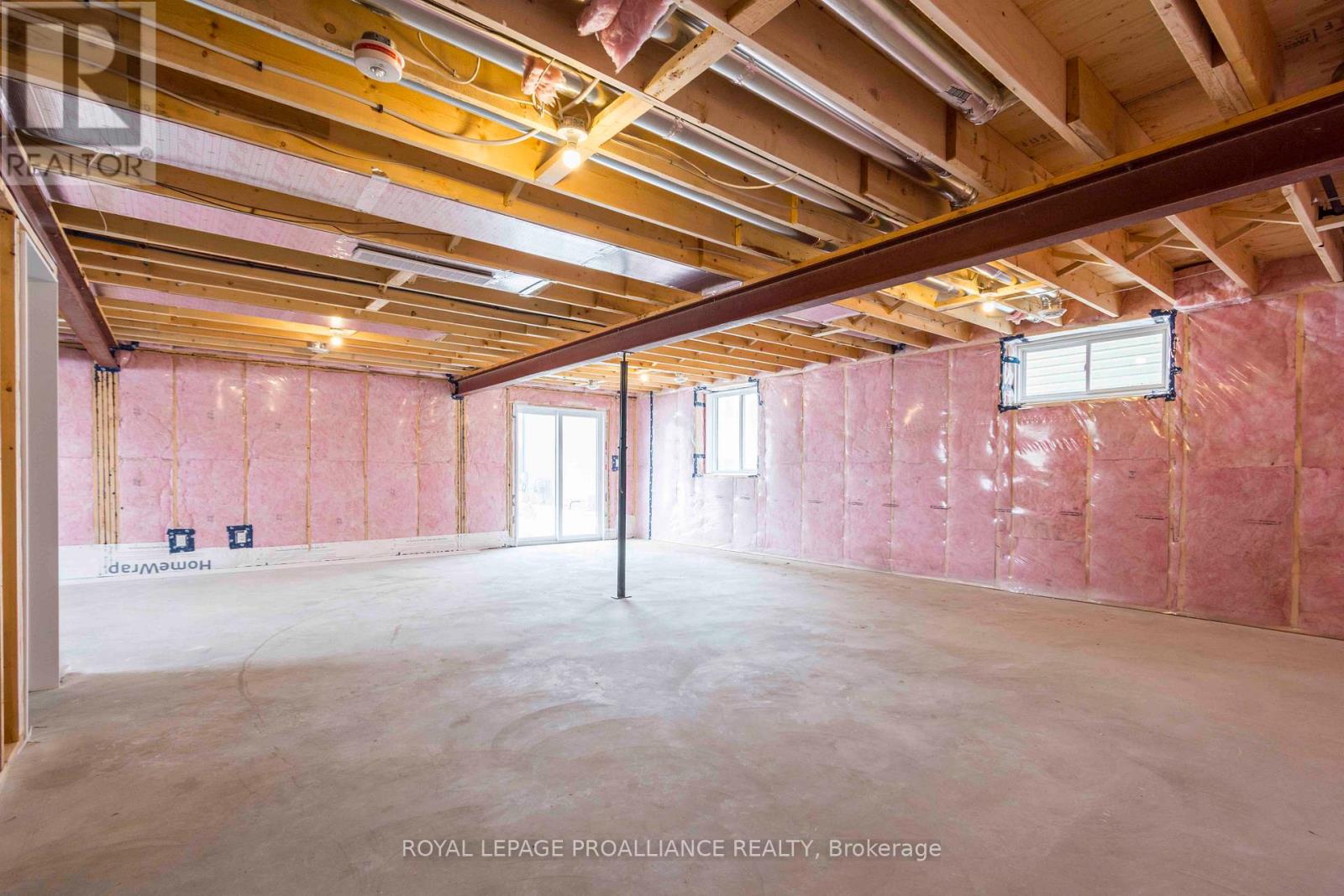70 Stirling Crescent, Prince Edward County, Ontario  K0K 2T0 - Photo 19 - X12326022