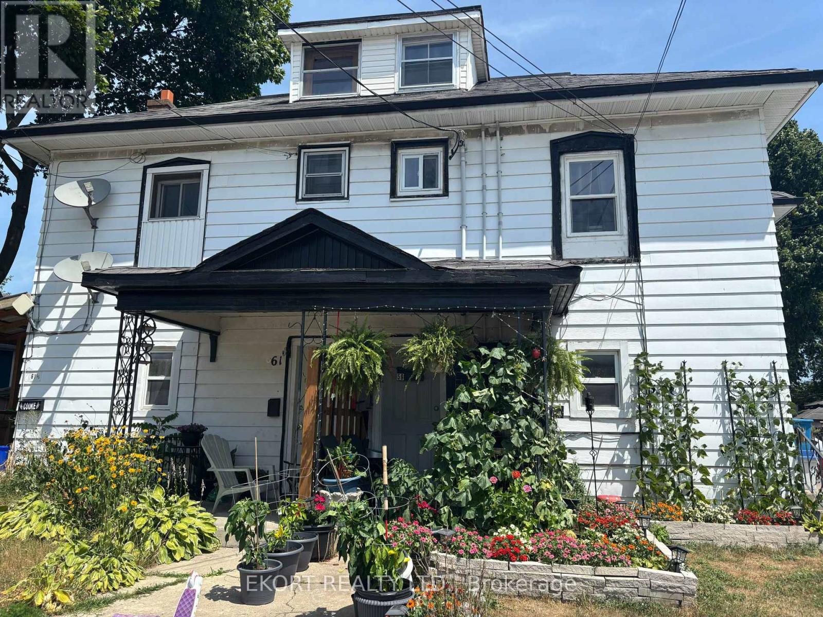 59-61 ST CHARLES STREET, Belleville, Ontario