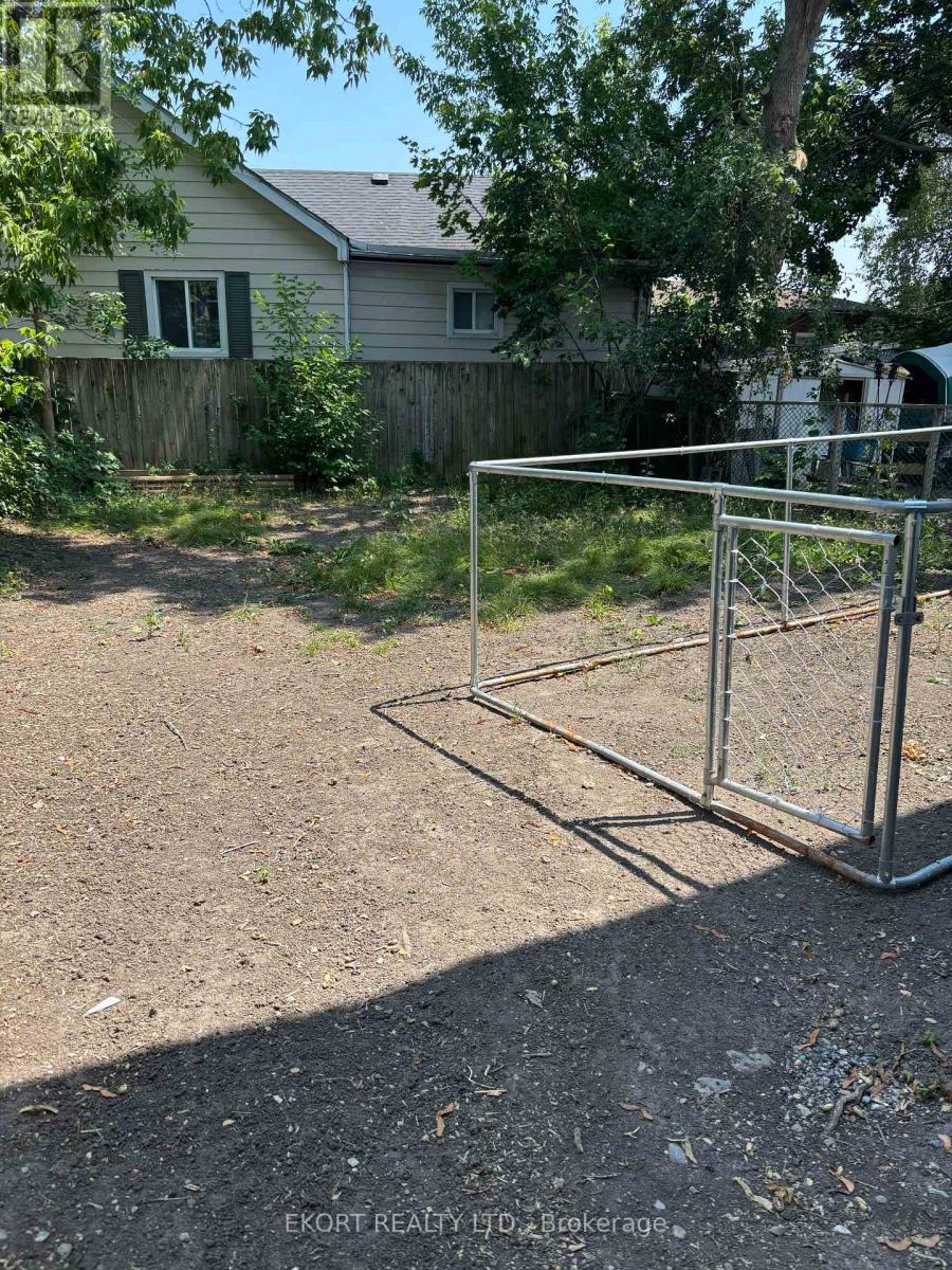 59-61 St Charles Street, Belleville, Ontario  K8P 2W1 - Photo 9 - X12327268