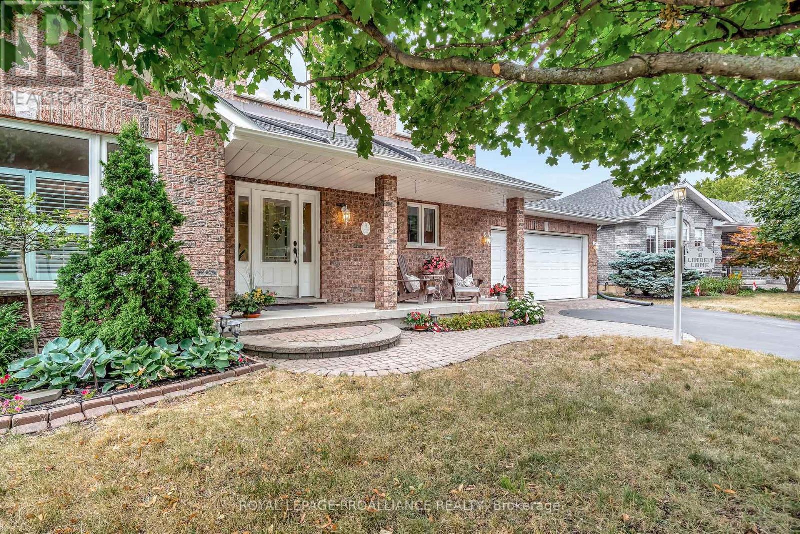 8 Linden Lane, Belleville, Ontario  K8N 5W9 - Photo 3 - X12327272
