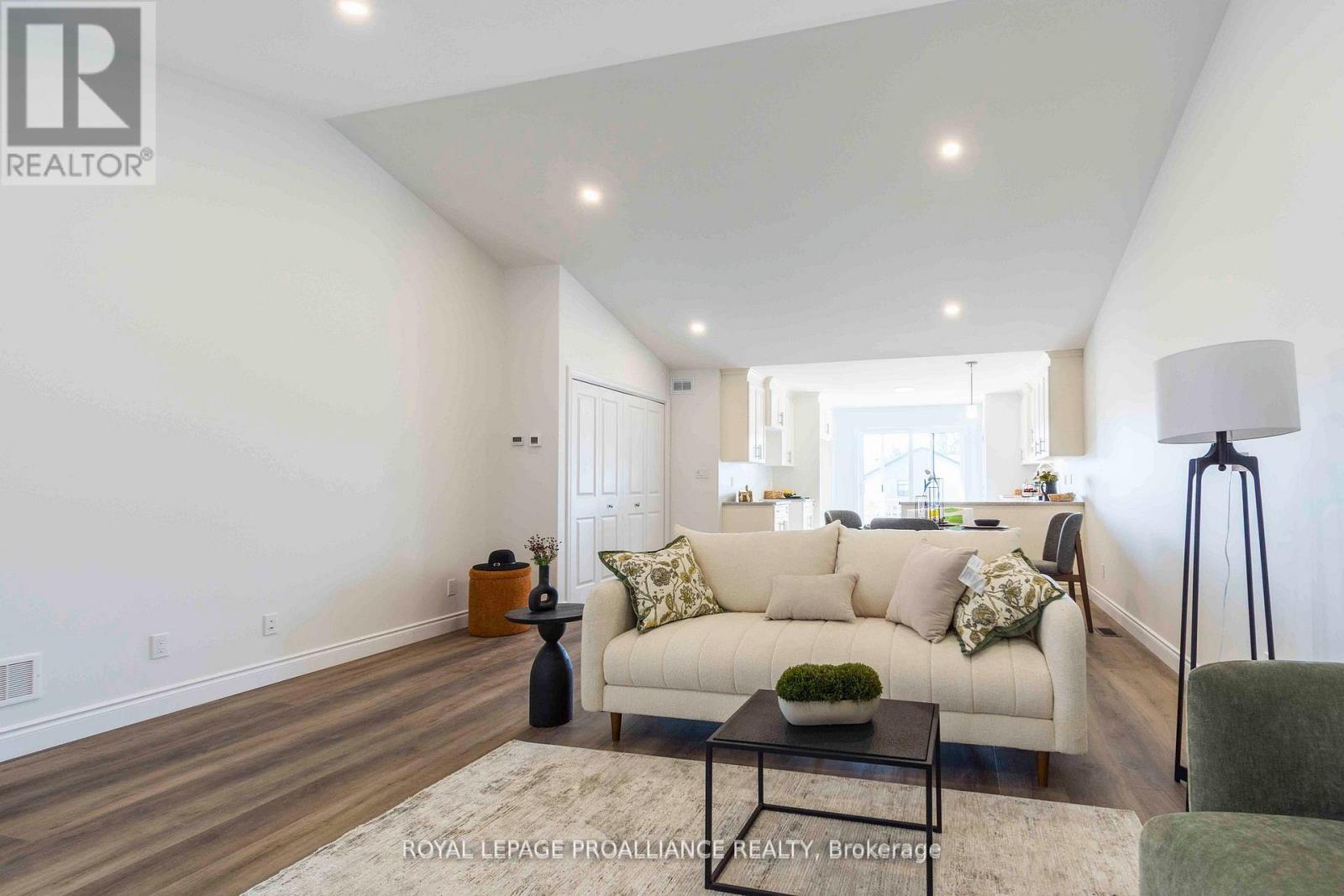 47 Mackenzie John Crescent, Brighton, Ontario  K0K 1H0 - Photo 6 - X12328237